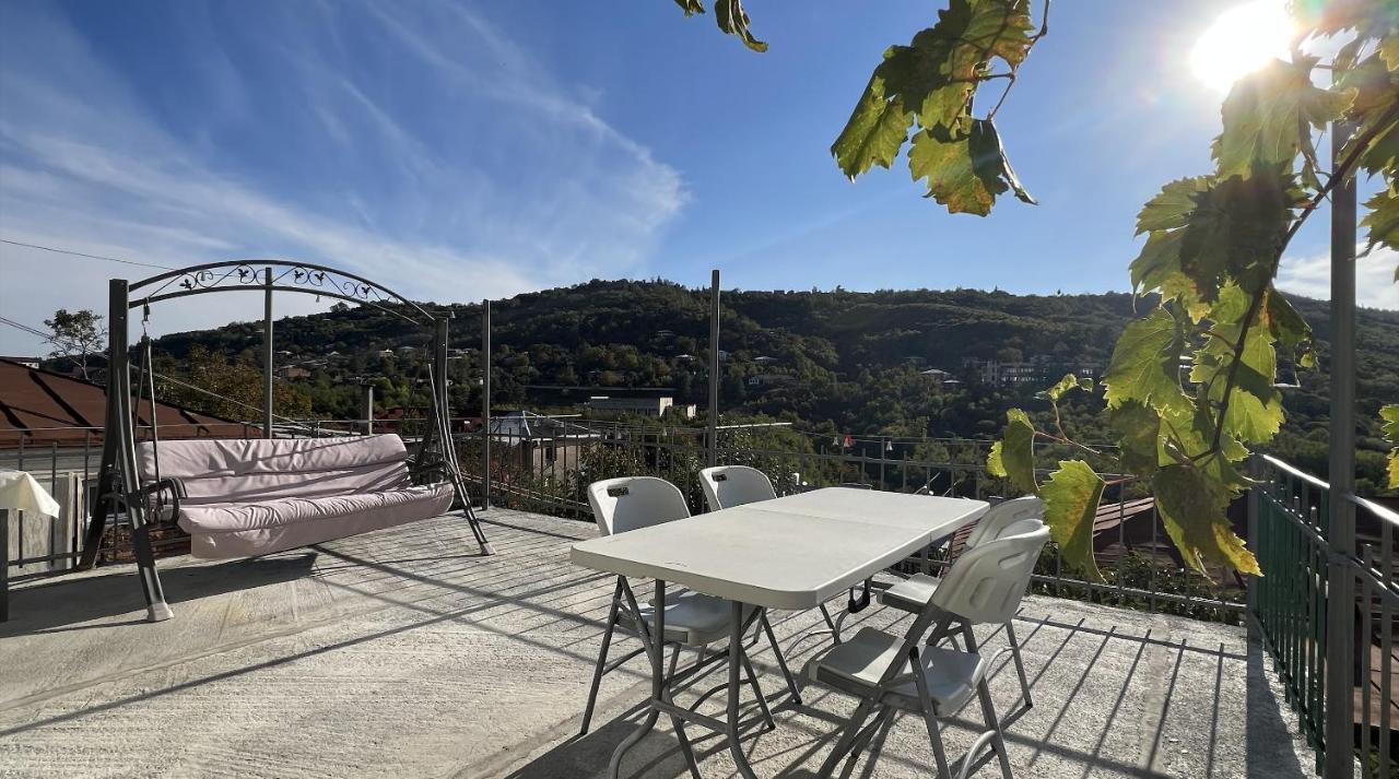 Guest House Pirosmani 60 Sighnaghi Exterior photo