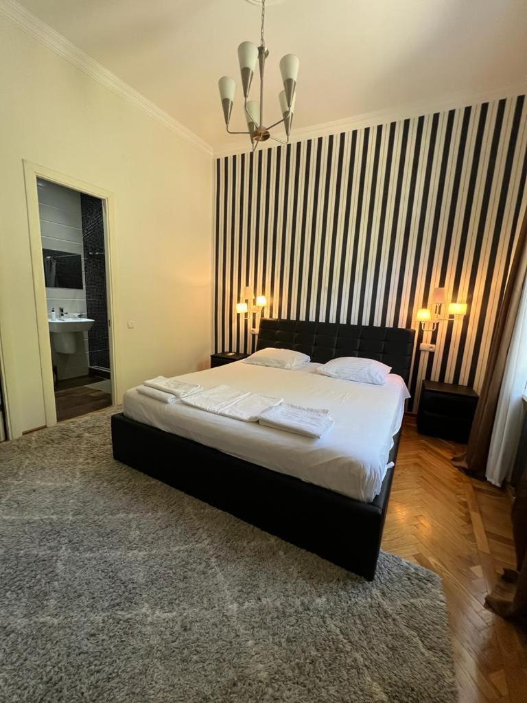 Guest House Pirosmani 60 Sighnaghi Exterior photo