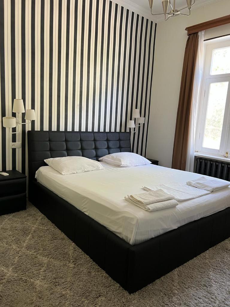 Guest House Pirosmani 60 Sighnaghi Exterior photo