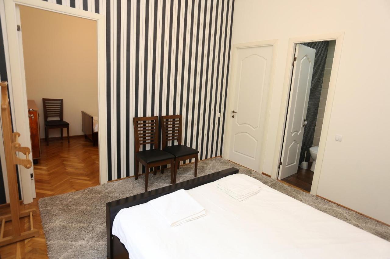 Guest House Pirosmani 60 Sighnaghi Exterior photo