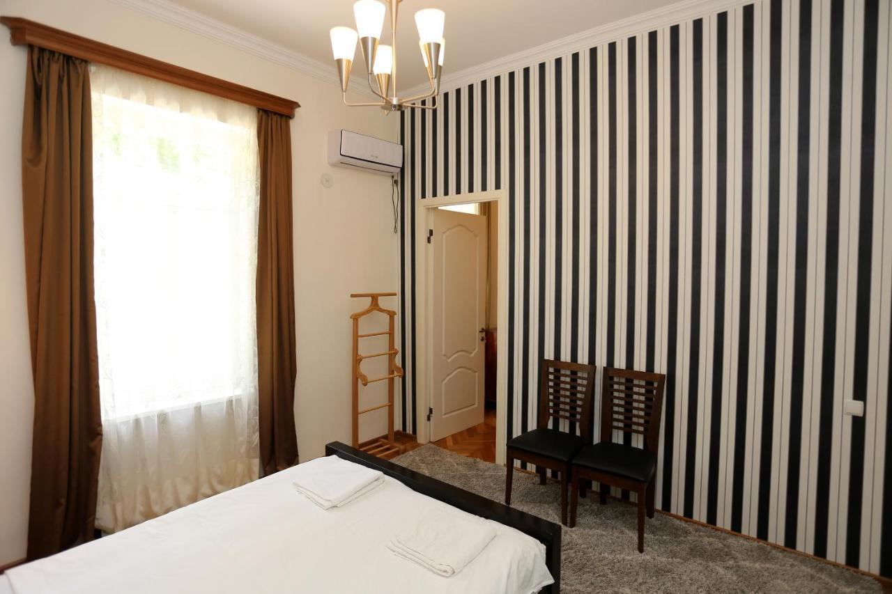 Guest House Pirosmani 60 Sighnaghi Exterior photo