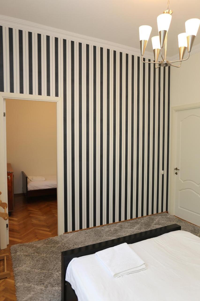 Guest House Pirosmani 60 Sighnaghi Exterior photo